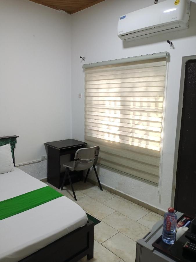 Hgl Guest House อีสต์เลกอน ภายนอก รูปภาพ